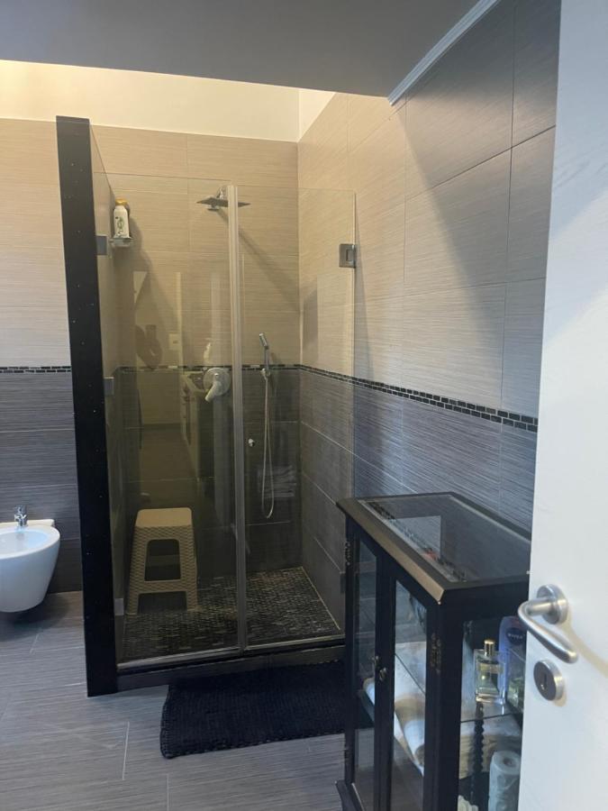 Plebiscito Home Наполи Екстериор снимка