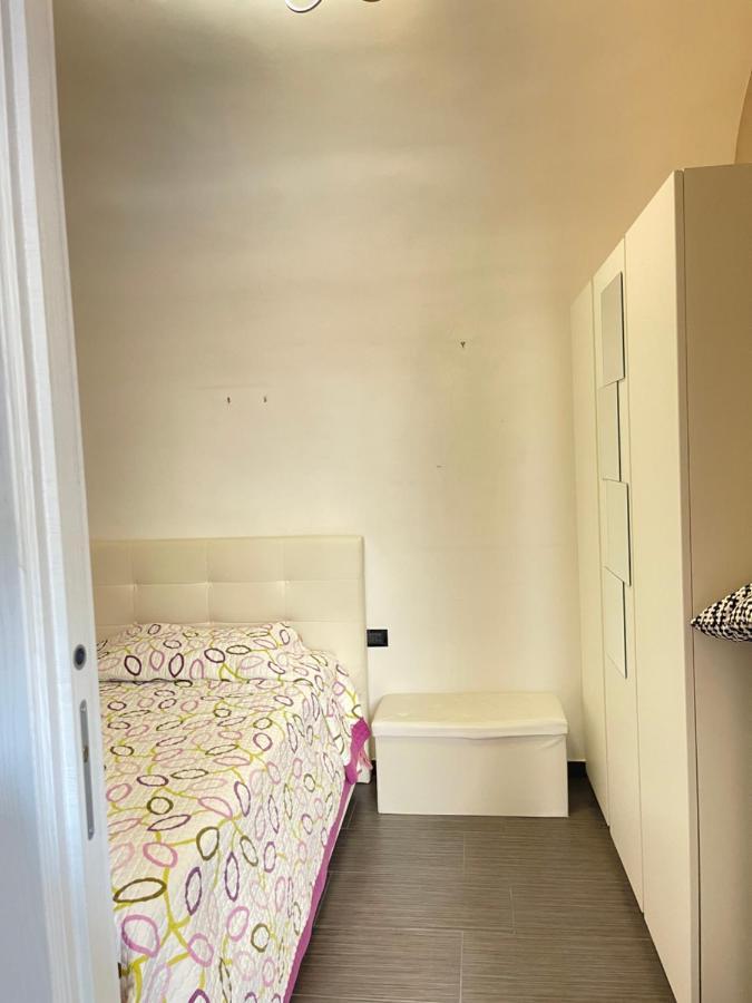 Plebiscito Home Наполи Екстериор снимка