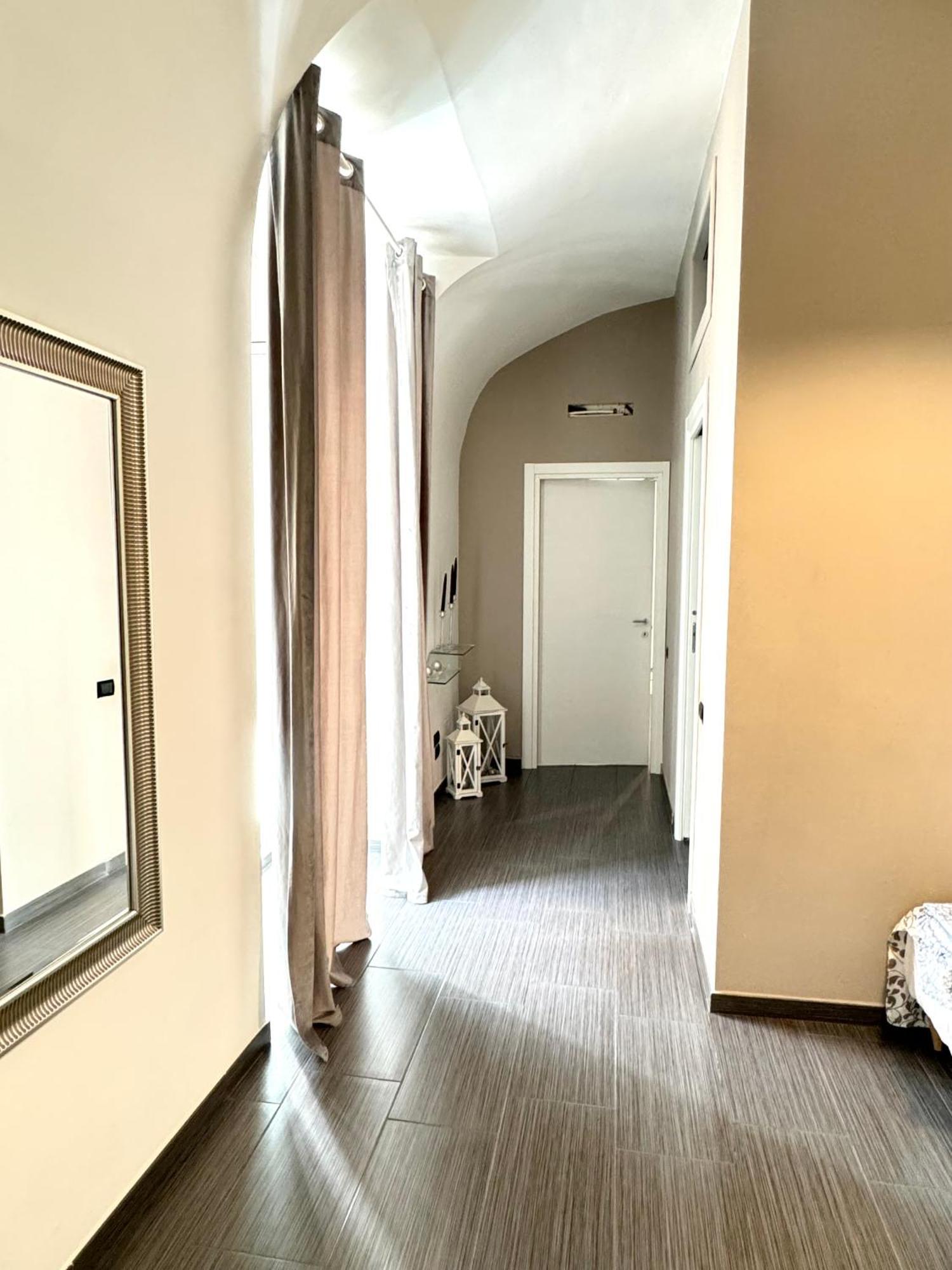 Plebiscito Home Наполи Екстериор снимка